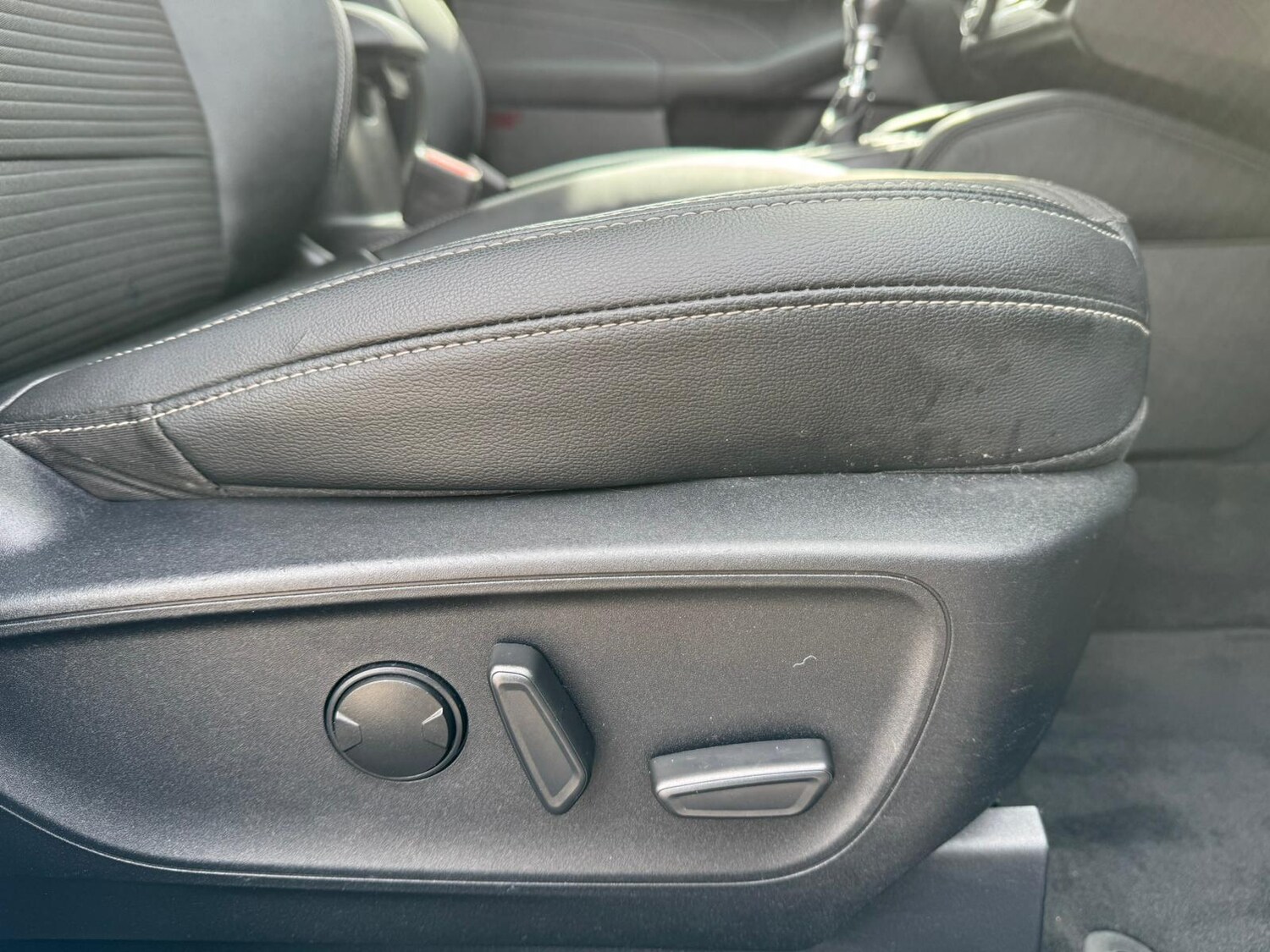 Used Ford Kuga 2022 for sale - 76647552: Photo 15