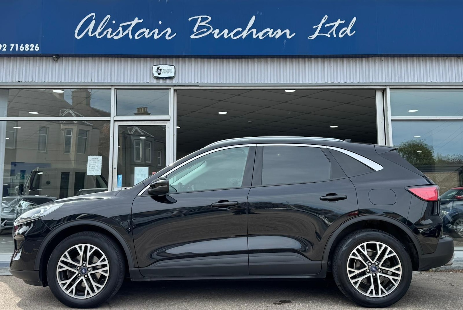 Used Ford Kuga 2022 for sale - 76647552: Photo 2