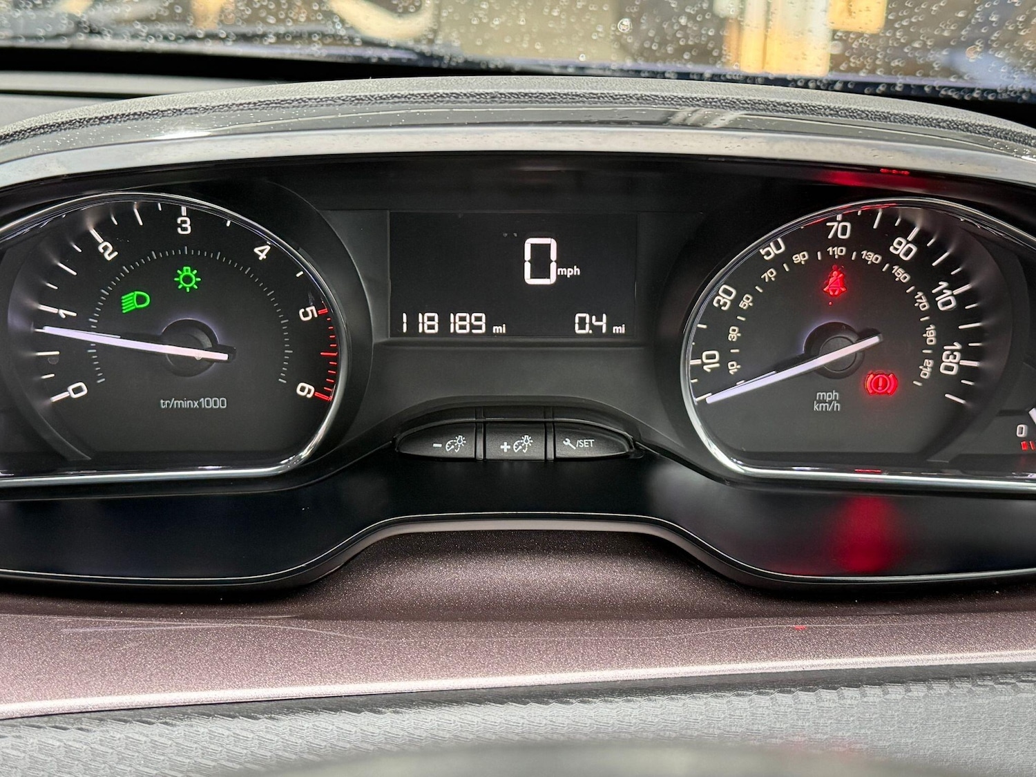 Used Peugeot 2008 2015 for sale - 76801859: Photo 19