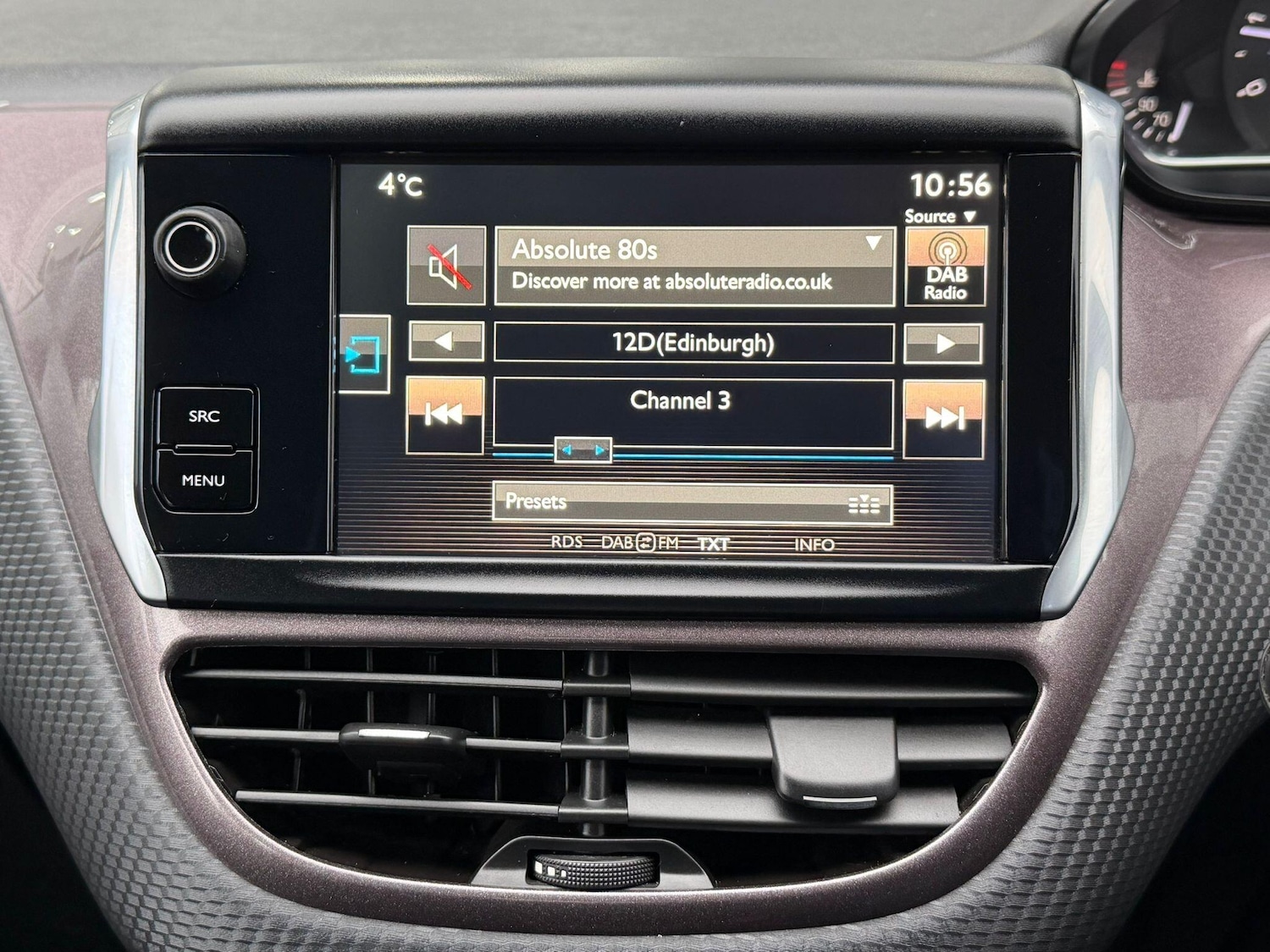 Used Peugeot 2008 2015 for sale - 76801859: Photo 24