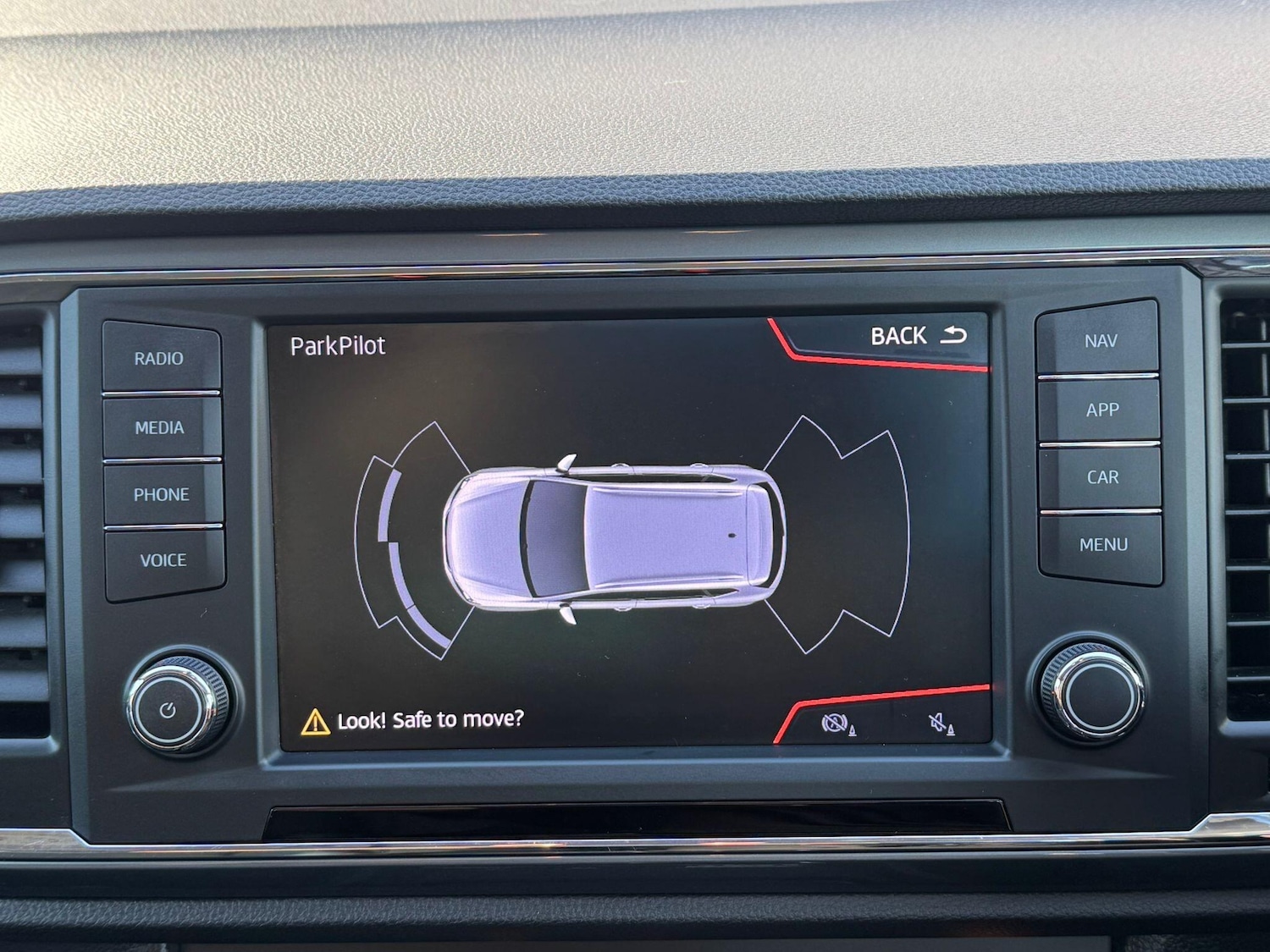 Used SEAT Ateca 2018 for sale - 76647490: Photo 22