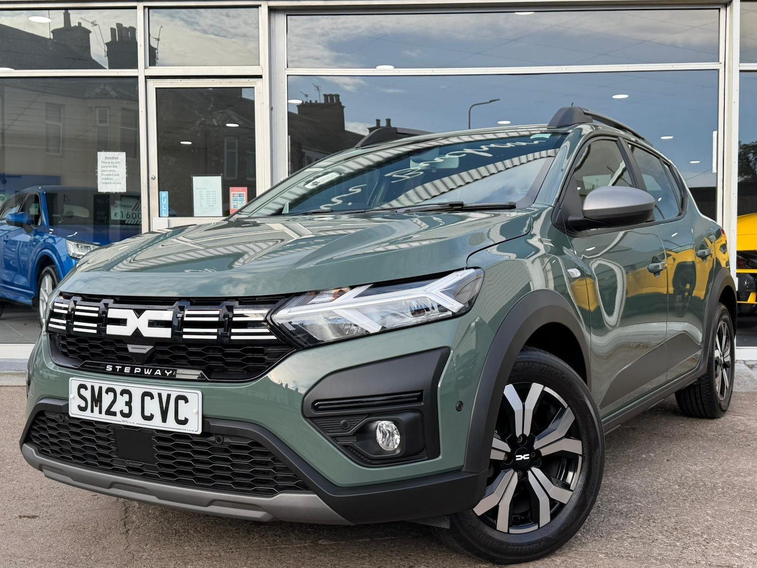 Used Dacia Sandero Stepway 2023 for sale - 76647475: Photo 1