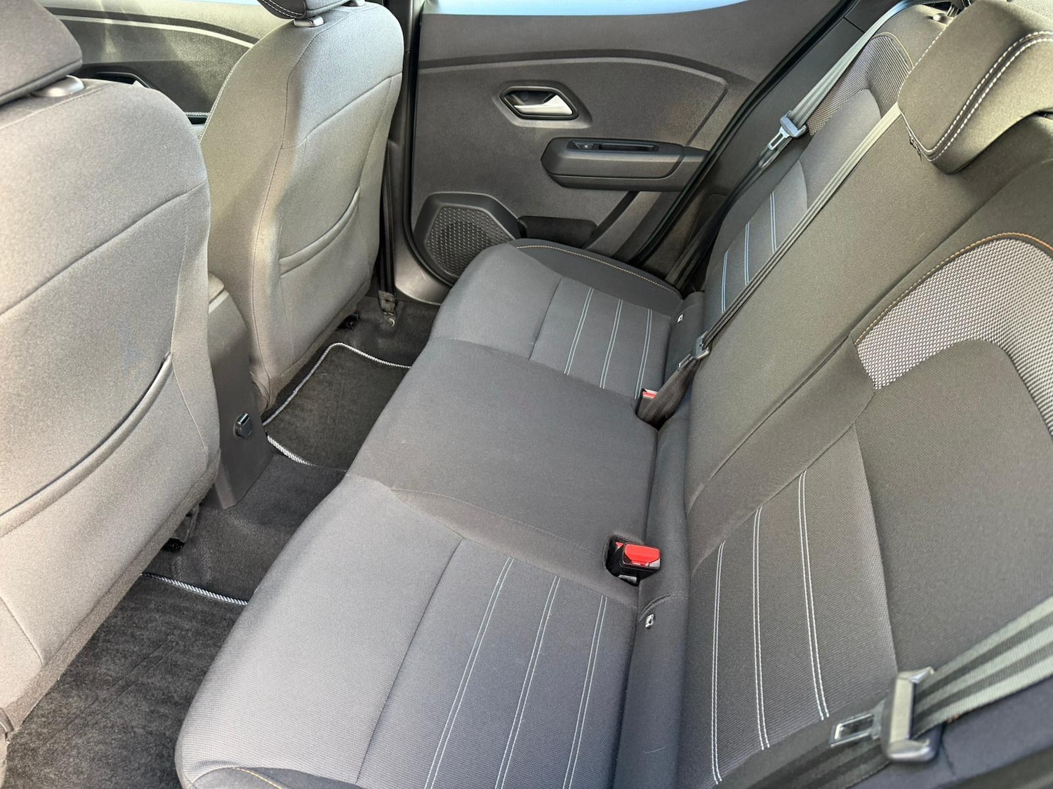 Used Dacia Sandero Stepway 2023 for sale - 76647475: Photo 10