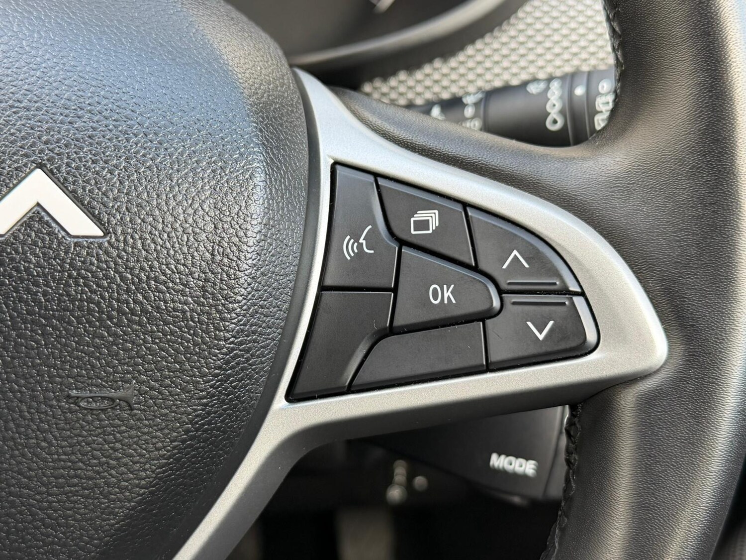 Used Dacia Sandero Stepway 2023 for sale - 76647475: Photo 11