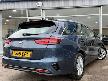 Used Kia Ceed 2019 for sale - 77291316: Photo