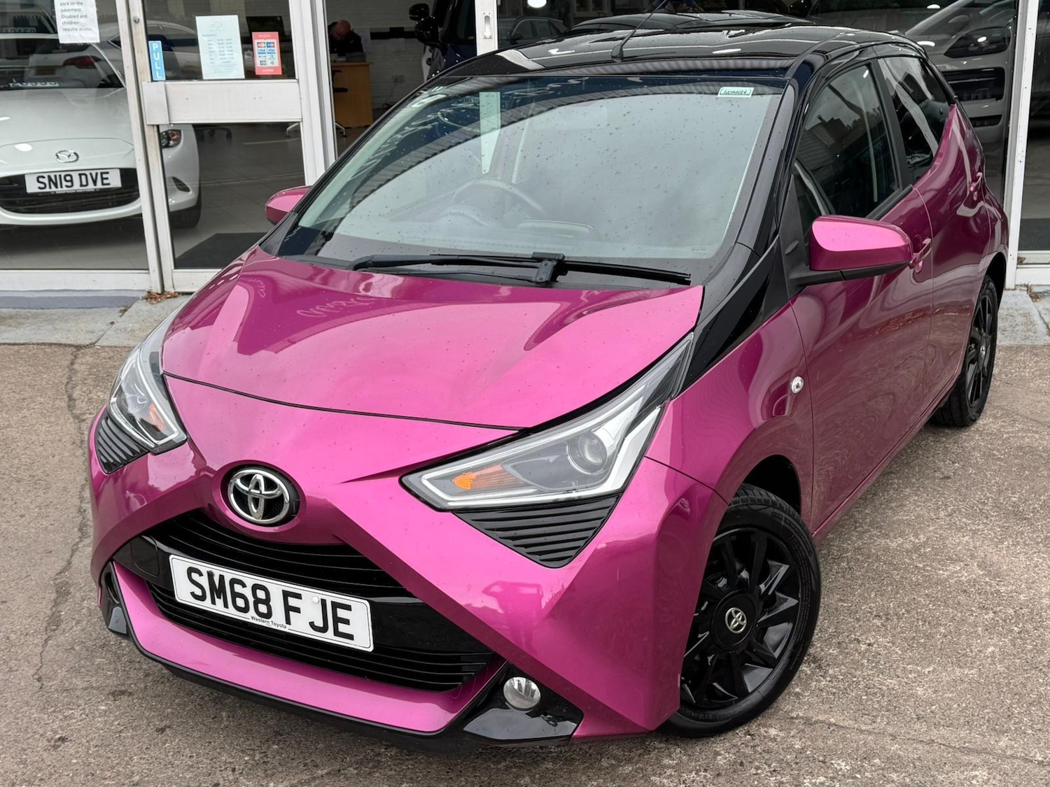 Used Toyota AYGO for sale - 76996640: Photo 5