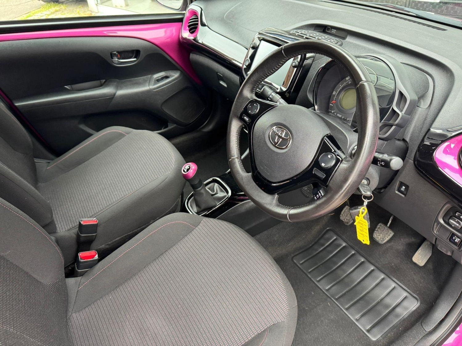 Used Toyota AYGO for sale - 76996640: Photo 7