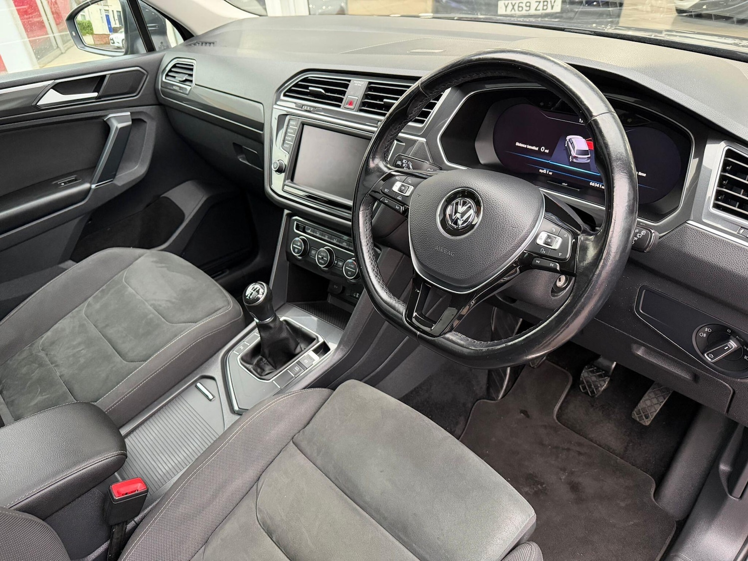 Used Volkswagen Tiguan for sale - 76887122: Photo 34