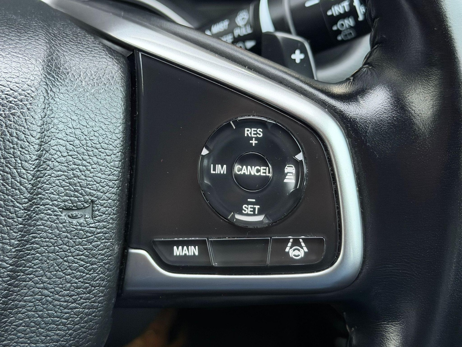 Used Honda CR-V 2020 for sale - 77254860: Photo 12