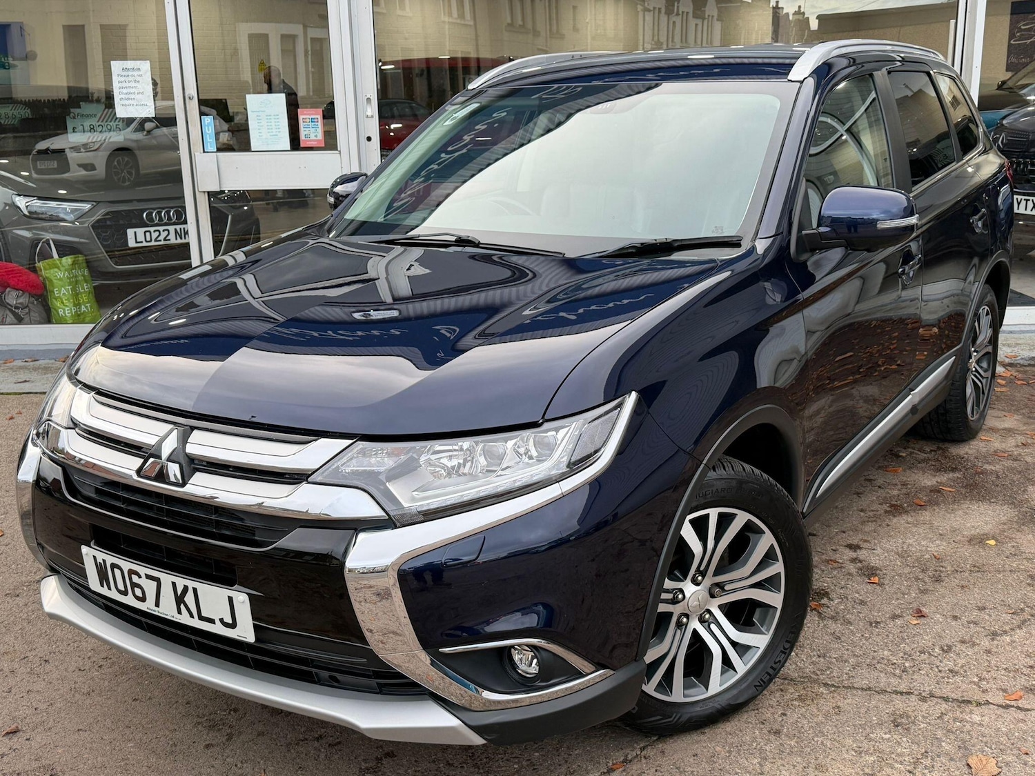 Used Mitsubishi Outlander 2018 for sale - 76647548: Photo 4