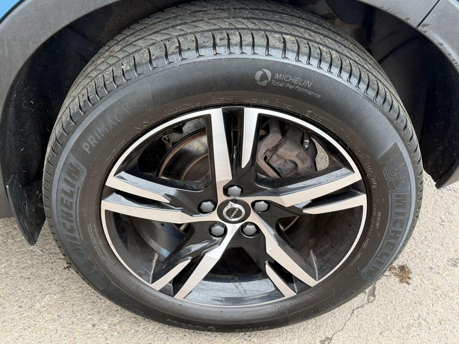 Used Volvo XC40 2023 for sale - 77839501: Photo 15