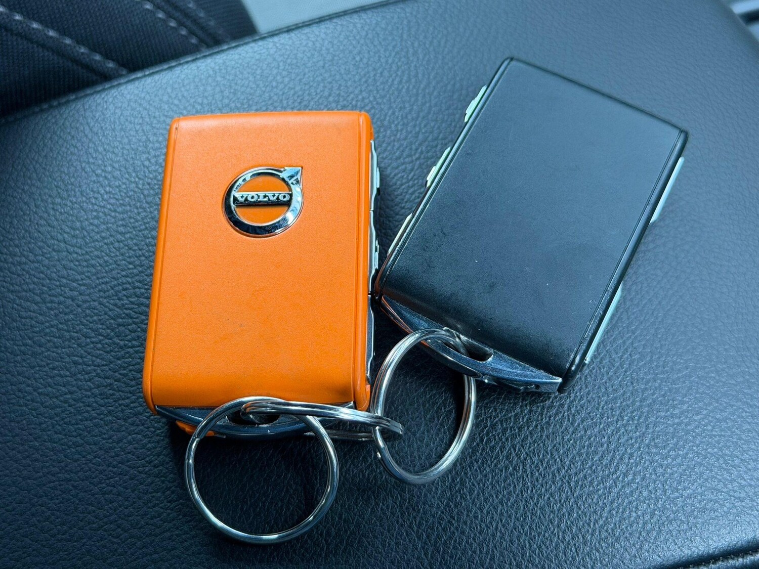 Used Volvo XC40 2023 for sale - 77839501: Photo 28