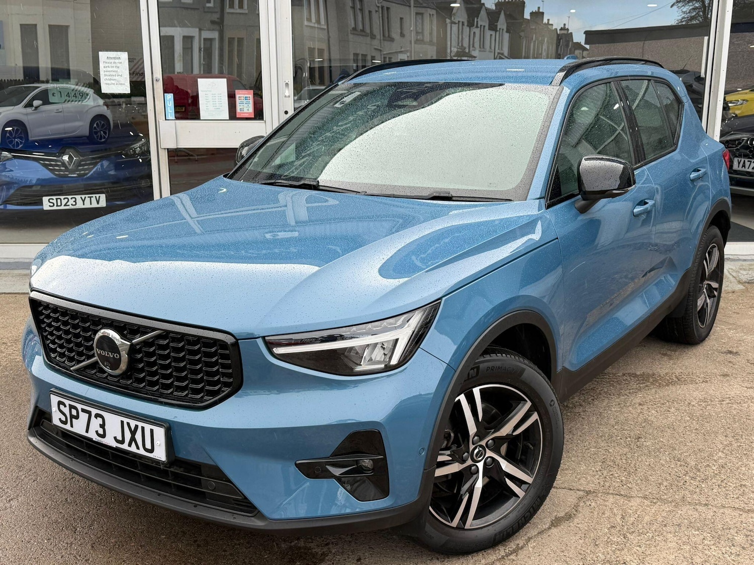 Used Volvo XC40 2023 for sale - 77839501: Photo 5