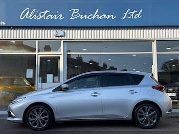 Used Toyota Auris 2016 for sale - 77724011: Photo