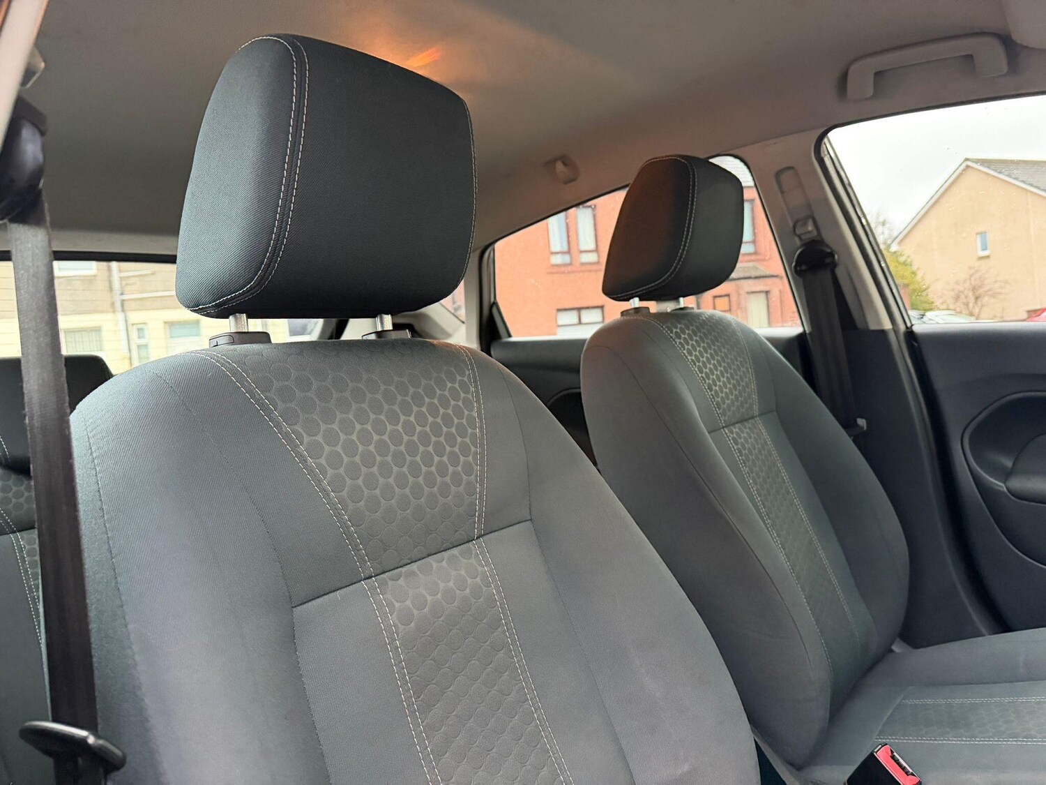 Used Ford Fiesta 2012 for sale - 77395987: Photo 10