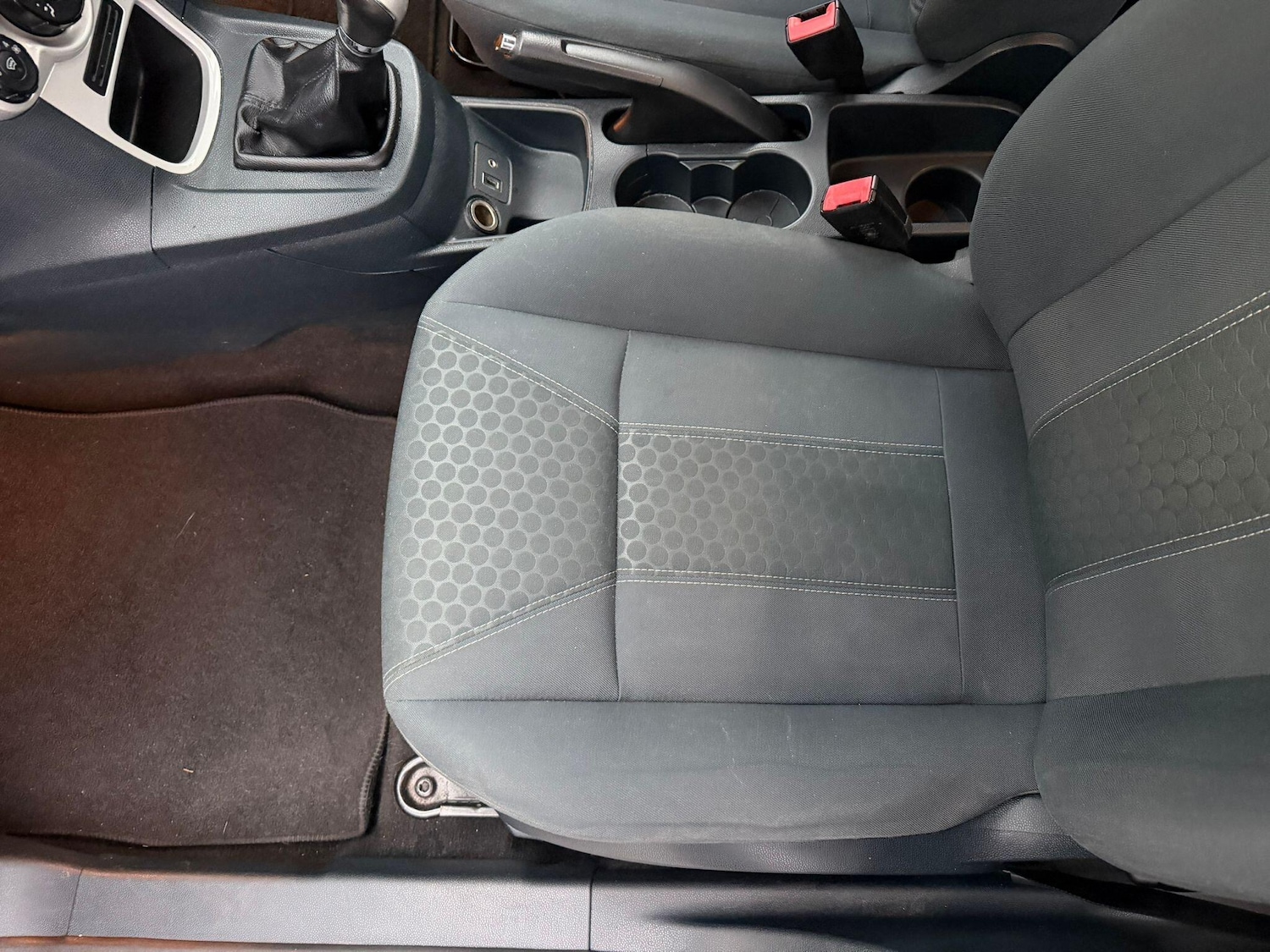 Used Ford Fiesta 2012 for sale - 77395987: Photo 25