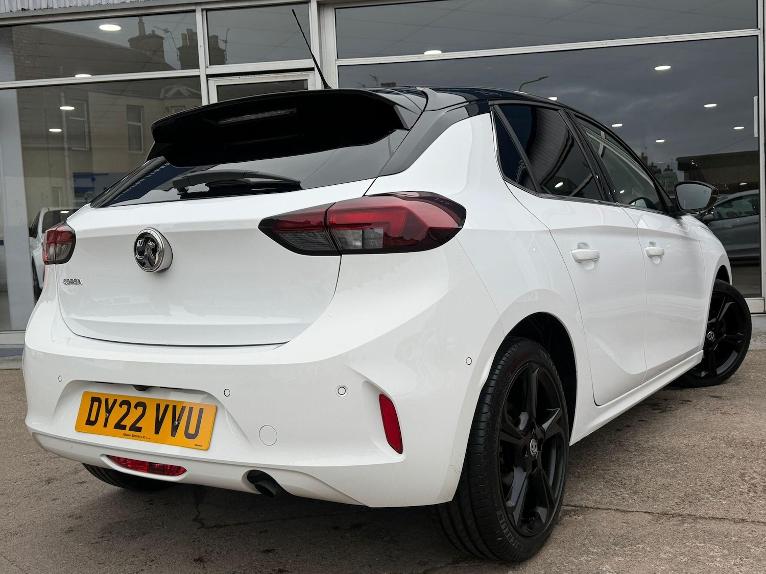 Used Vauxhall Corsa for sale - 77612575: Photo 3