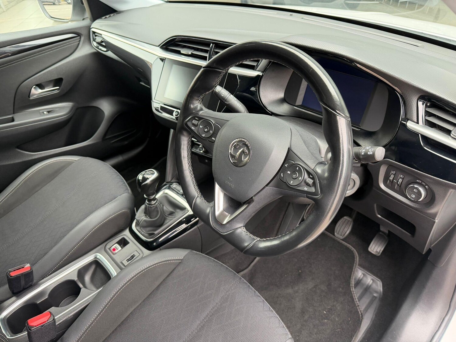 Used Vauxhall Corsa for sale - 77612575: Photo 9