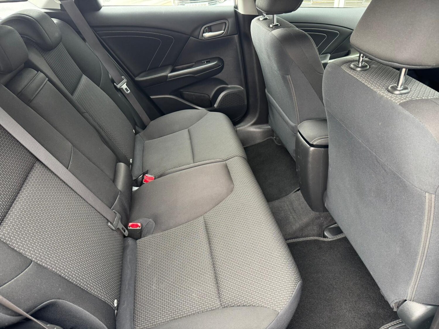 Used Honda Civic 2016 for sale - 76647586: Photo 10