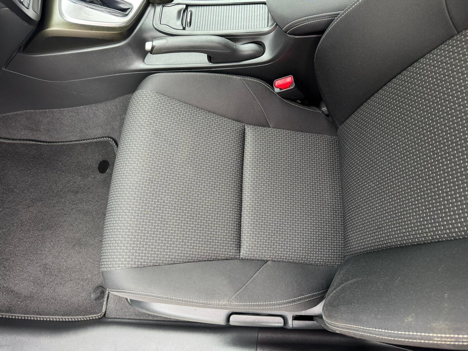 Used Honda Civic 2016 for sale - 76647586: Photo 25