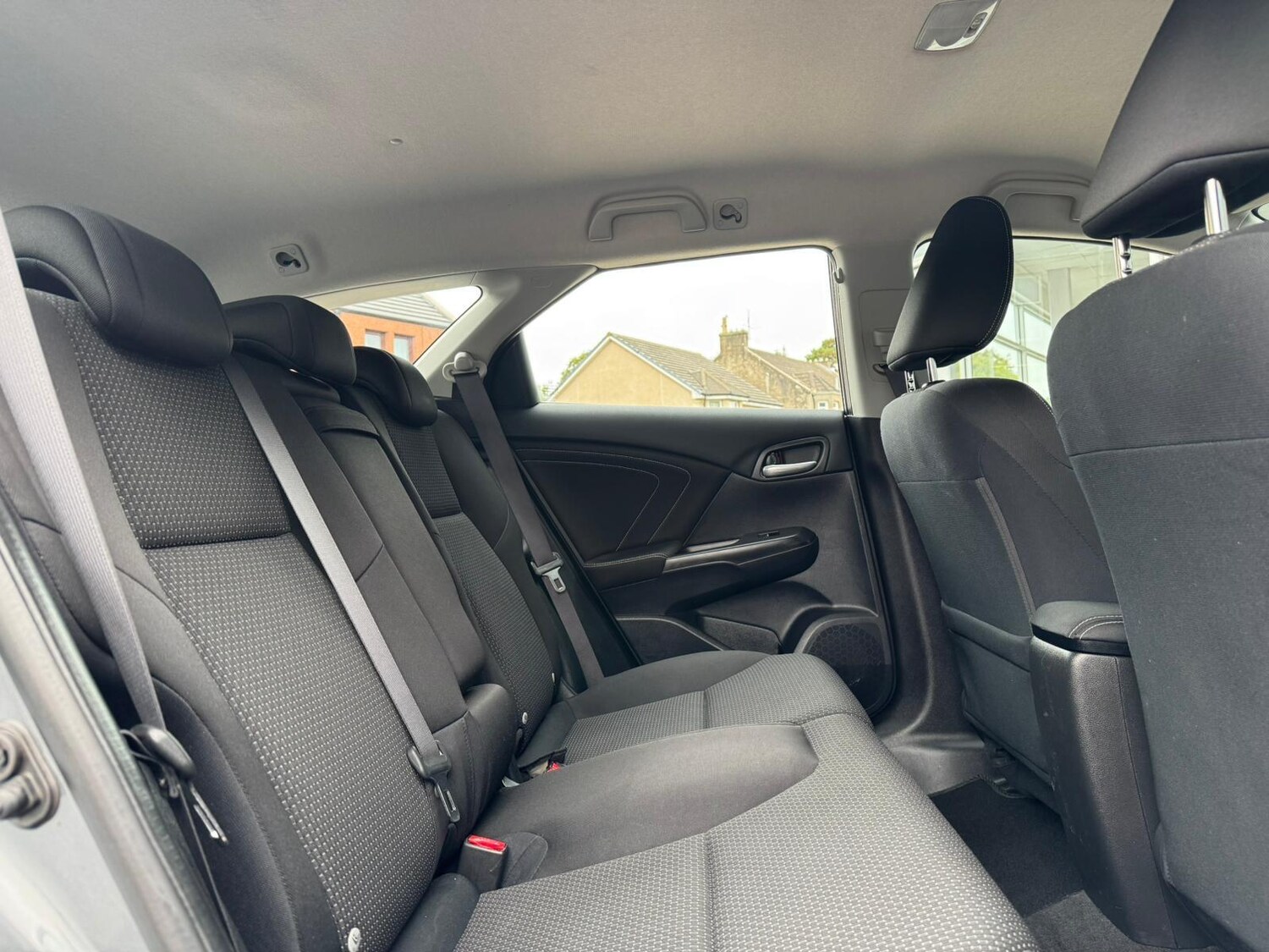 Used Honda Civic 2016 for sale - 76647586: Photo 9