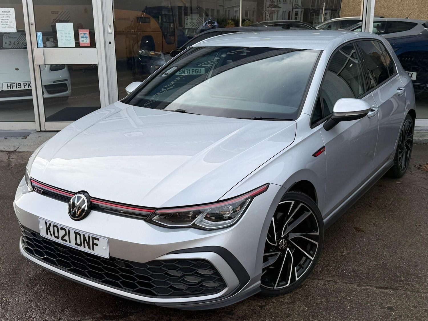 Used Volkswagen Golf for sale - 77625357: Photo 4