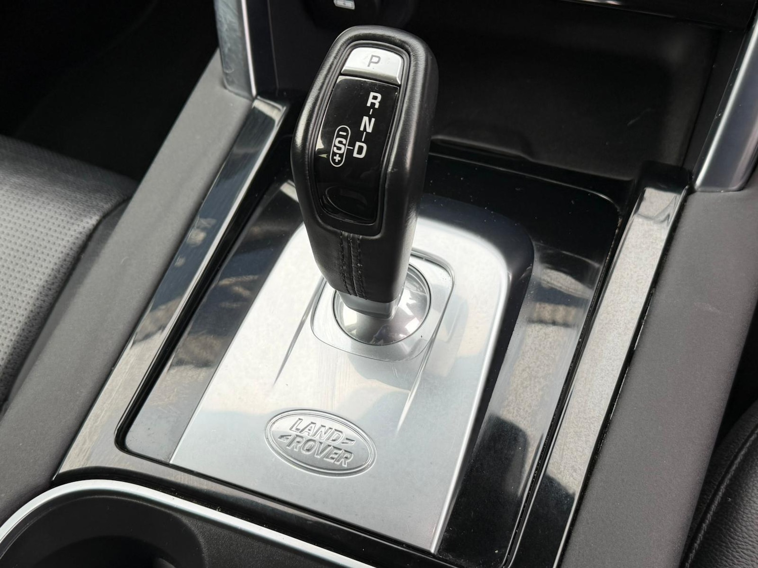 Used Land Rover Discovery Sport 2020 for sale - 76992170: Photo 6