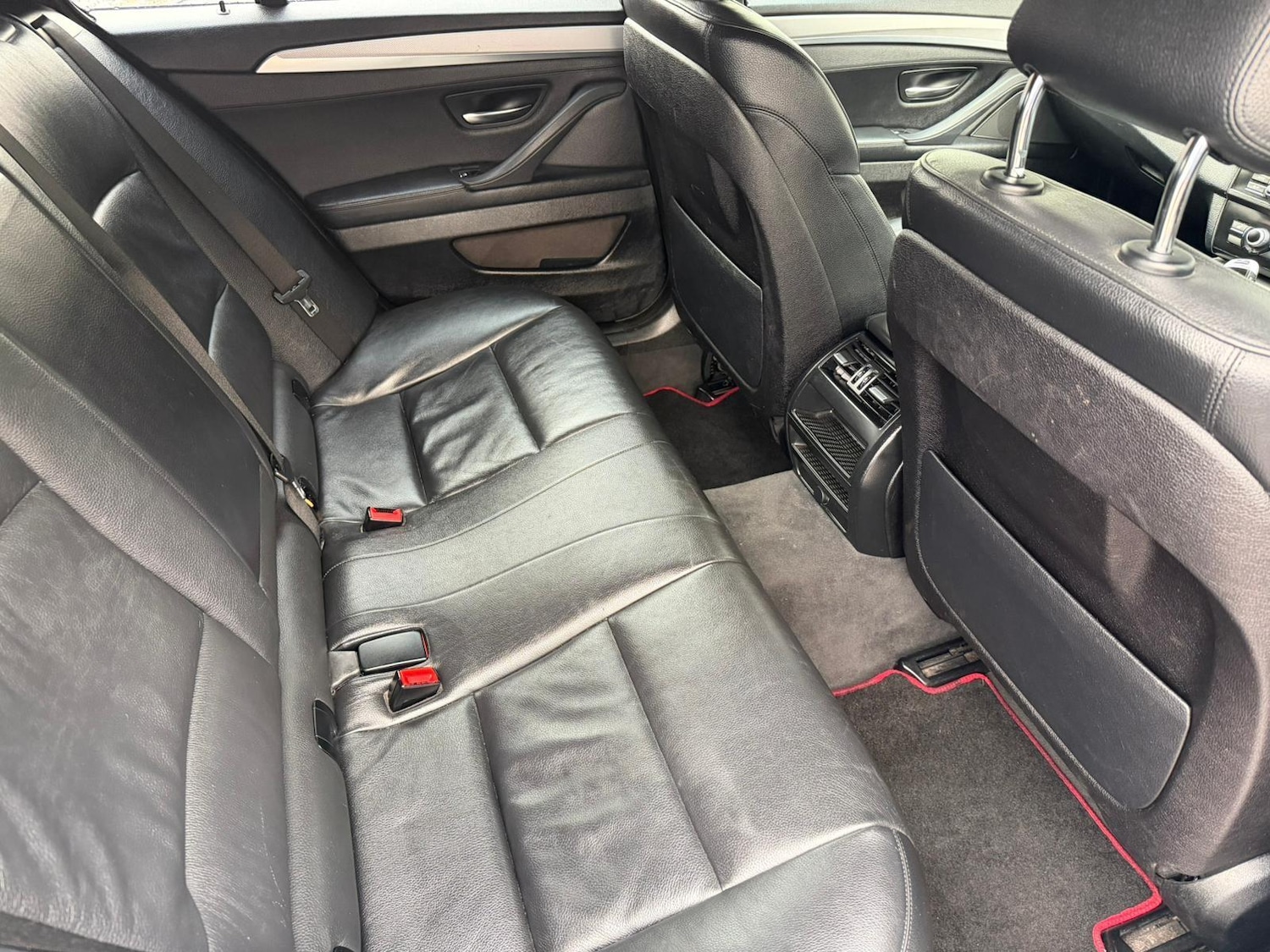 Used BMW 5 Series 2014 for sale - 76850001: Photo 11