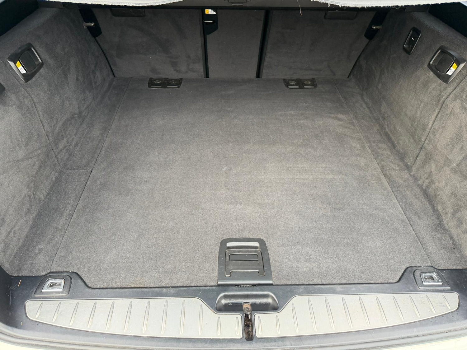 Used BMW 5 Series 2014 for sale - 76850001: Photo 24