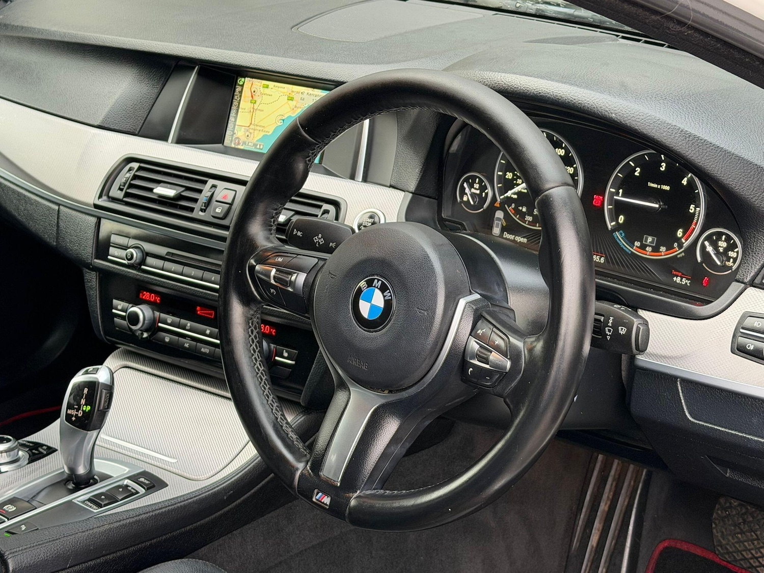 Used BMW 5 Series 2014 for sale - 76850001: Photo 26