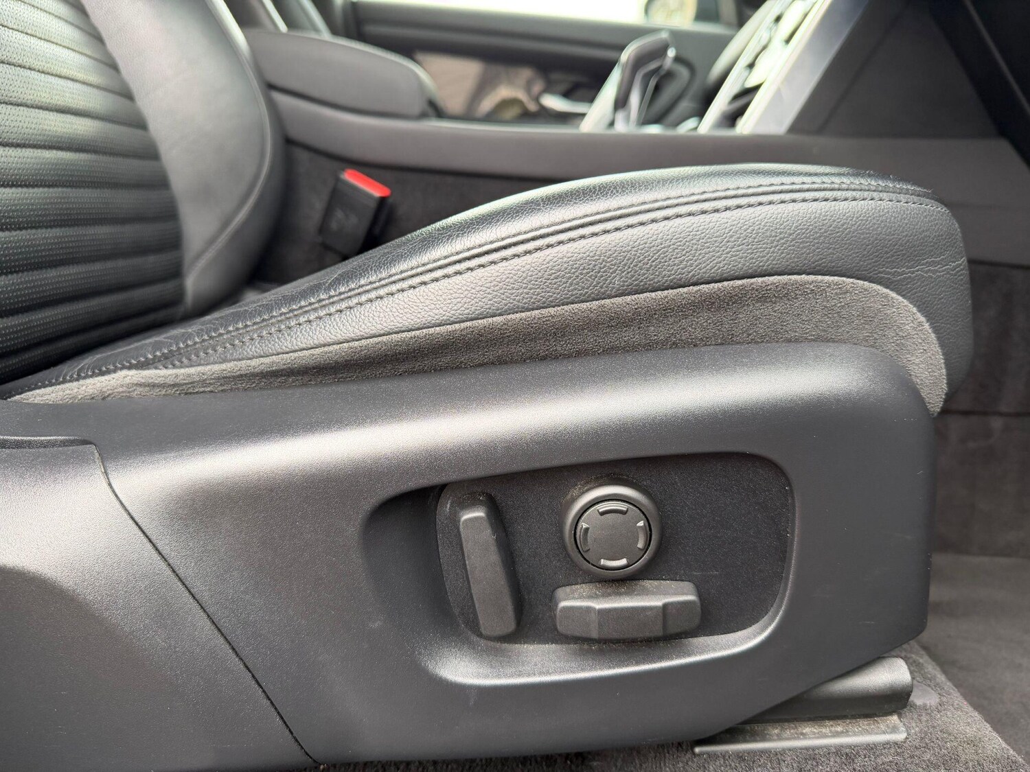 Used Land Rover Discovery Sport 2020 for sale - 76647613: Photo 19