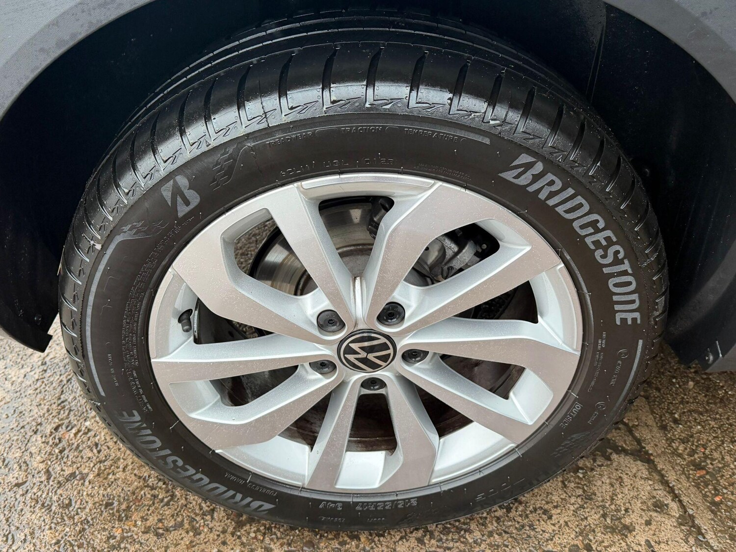 Used Volkswagen T-Roc 2025 for sale - 77386537: Photo 15