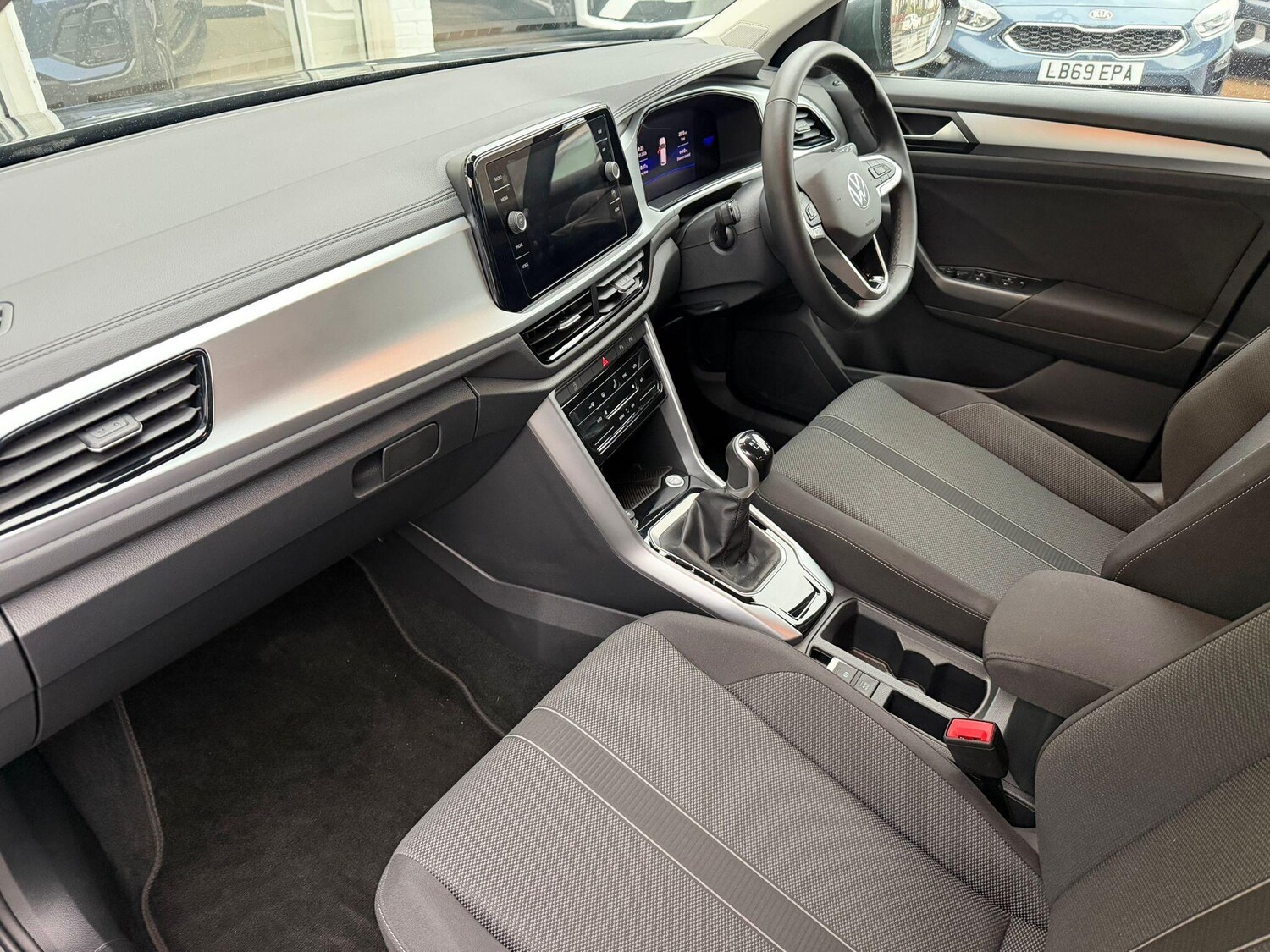 Used Volkswagen T-Roc 2025 for sale - 77386537: Photo 25