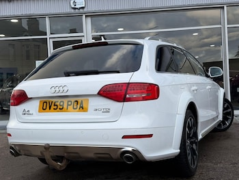 Used Audi A4 Allroad 2010 for sale - 76647587: Photo