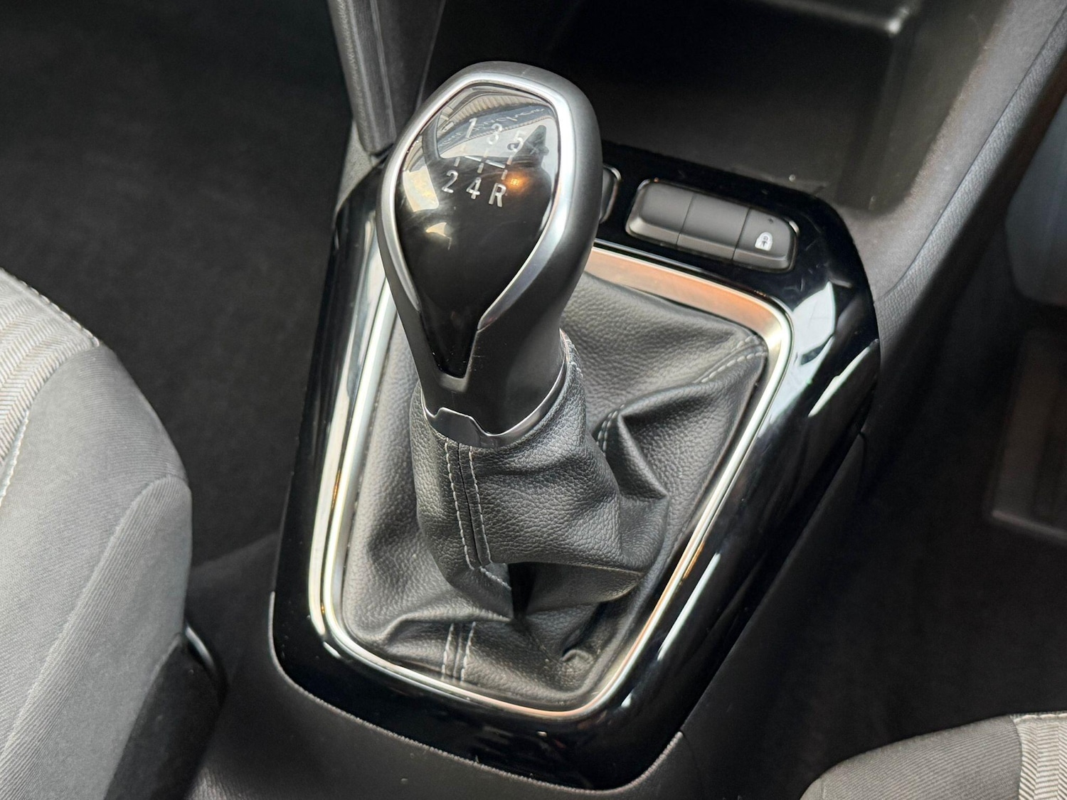 Used Vauxhall Corsa 2022 for sale - 76925882: Photo 4