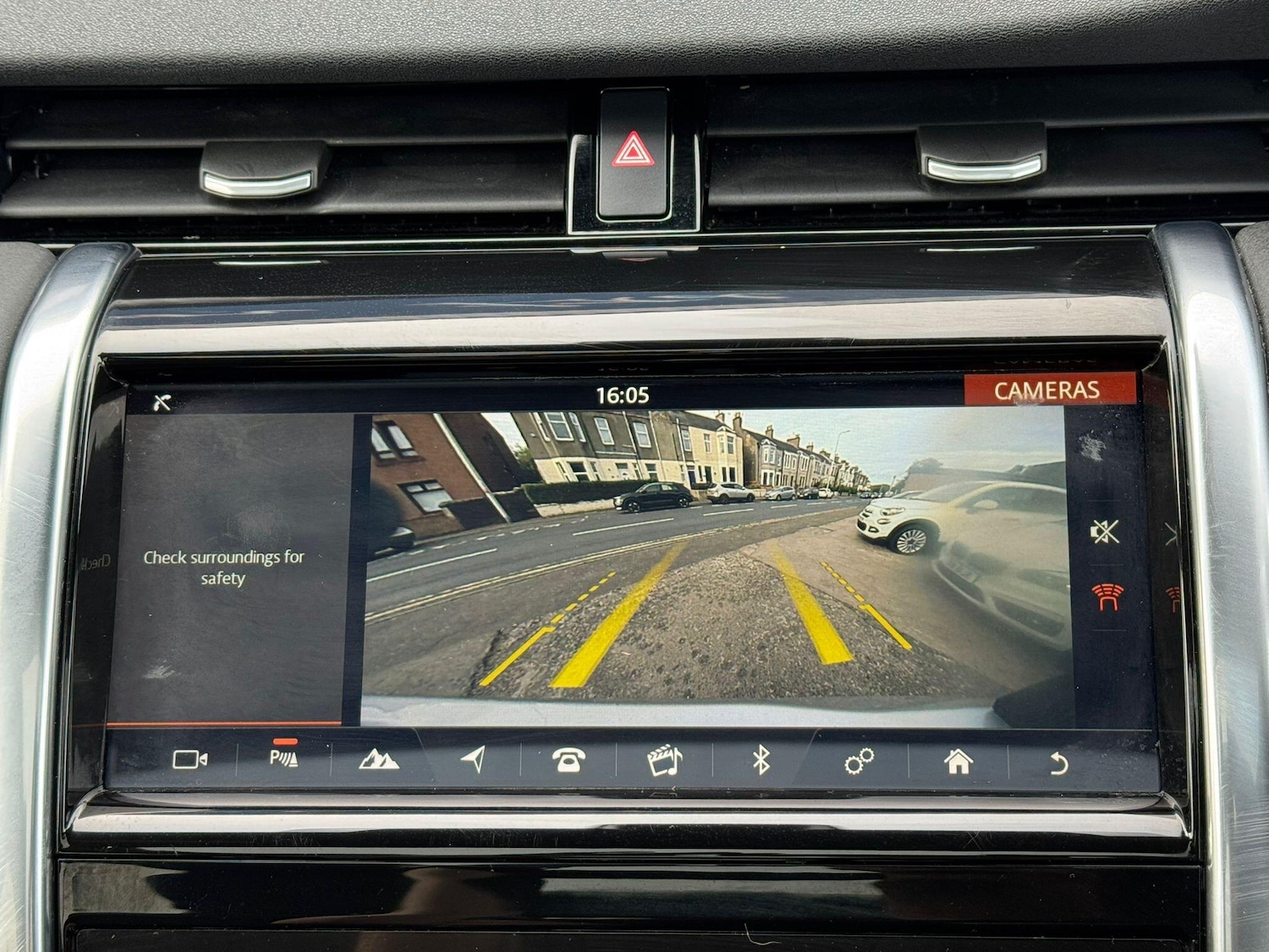 Used Land Rover Discovery Sport 2019 for sale - 76647535: Photo 26