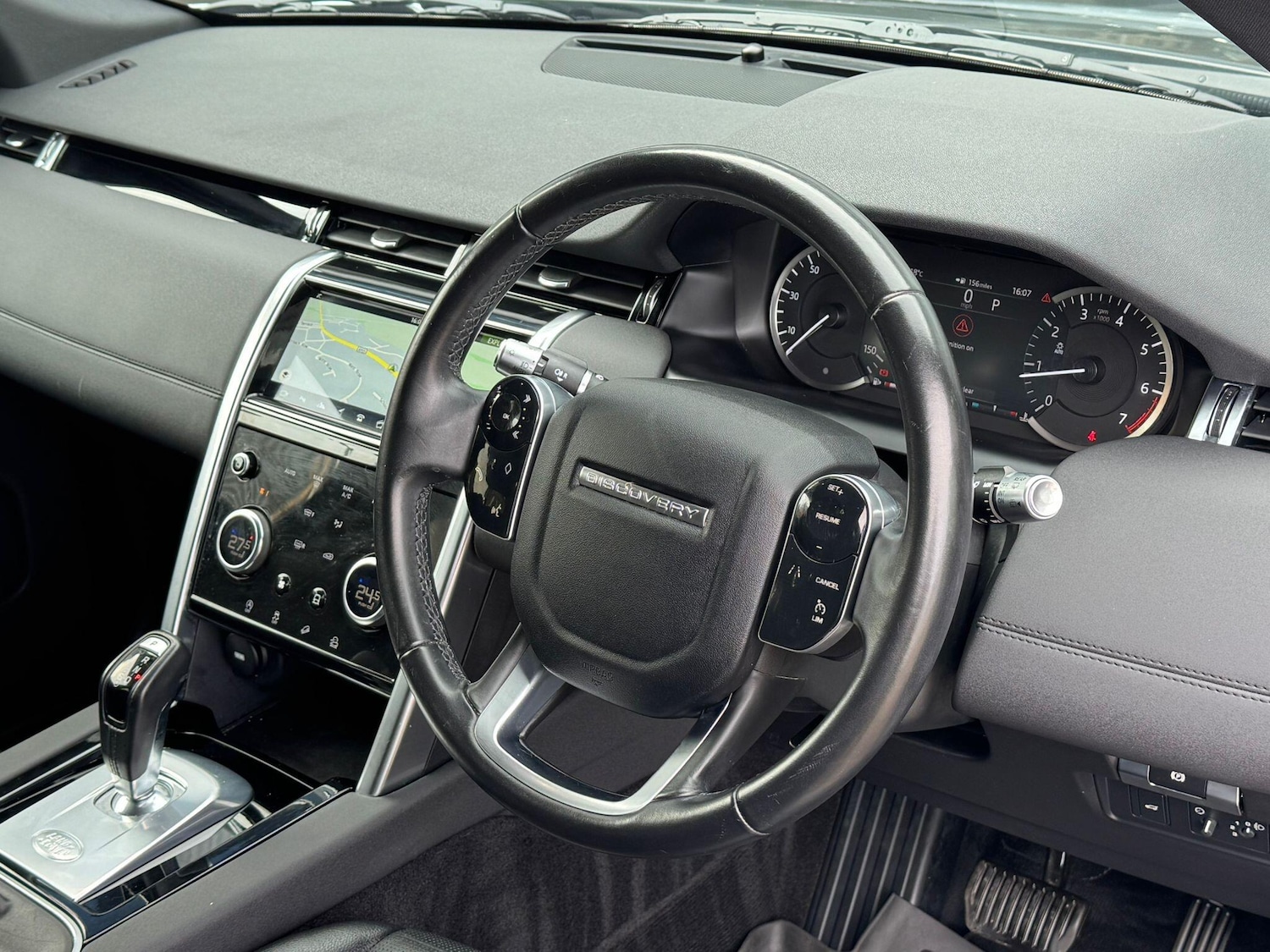 Used Land Rover Discovery Sport 2019 for sale - 76647535: Photo 6