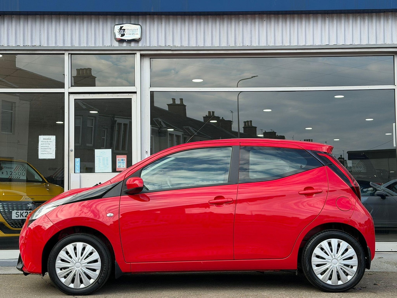 Used Toyota AYGO for sale - 77754355: Photo 2