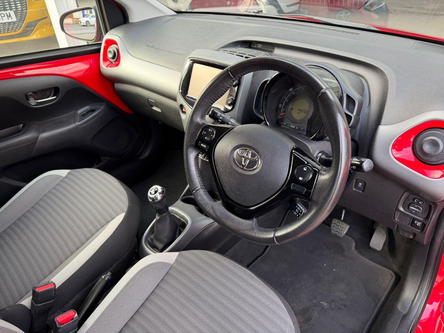 Used Toyota AYGO for sale - 77754355: Photo 9