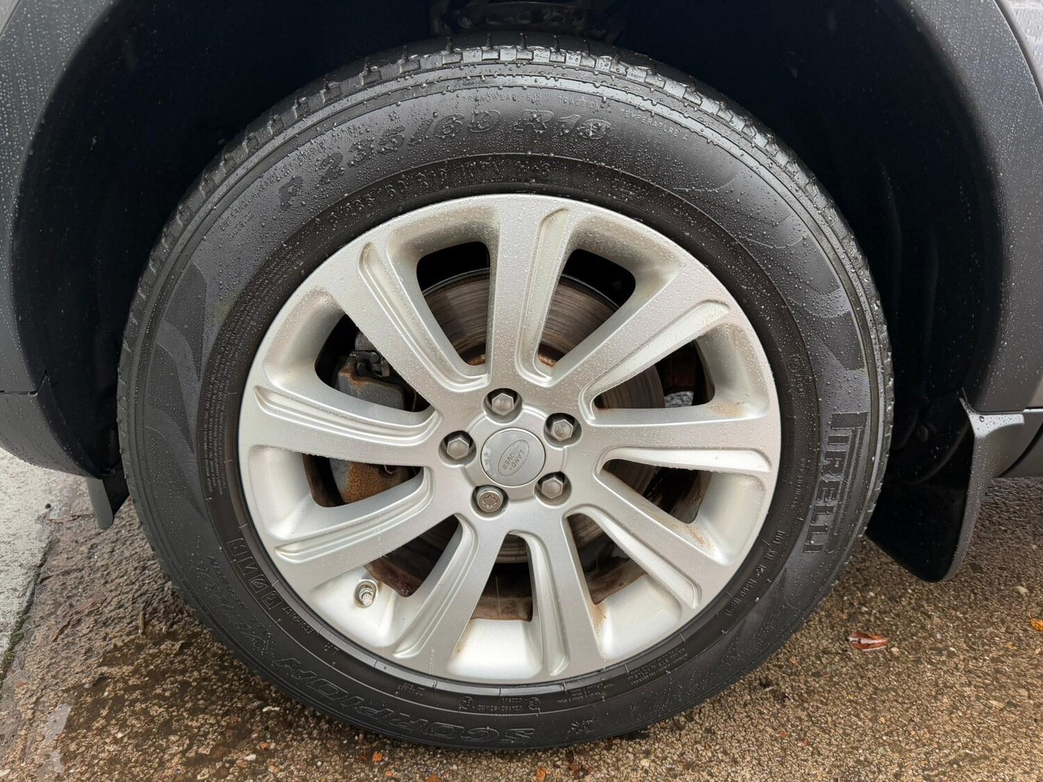 Used Land Rover Discovery Sport 2016 for sale - 76647592: Photo 19