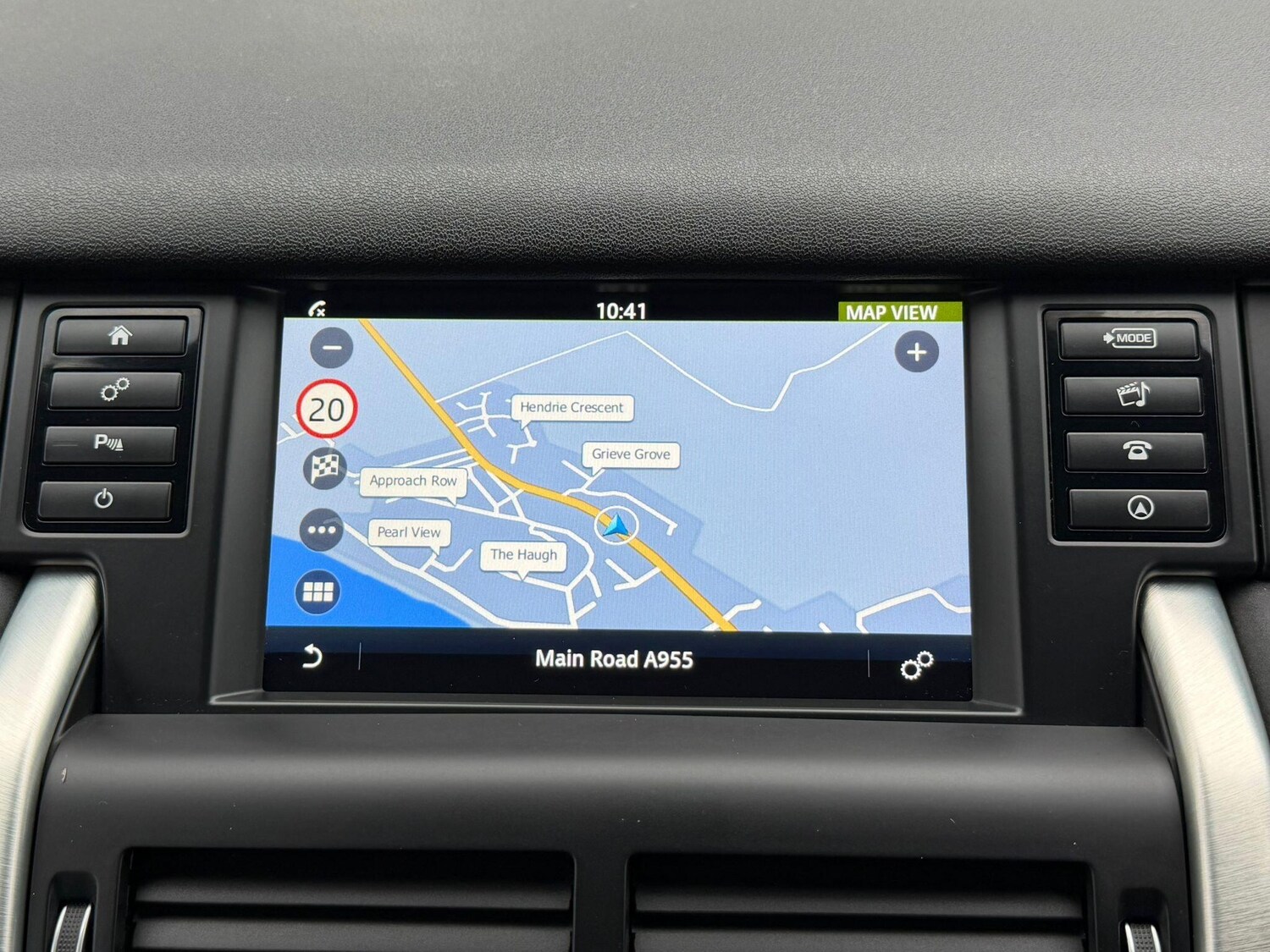 Used Land Rover Discovery Sport 2016 for sale - 76647592: Photo 22