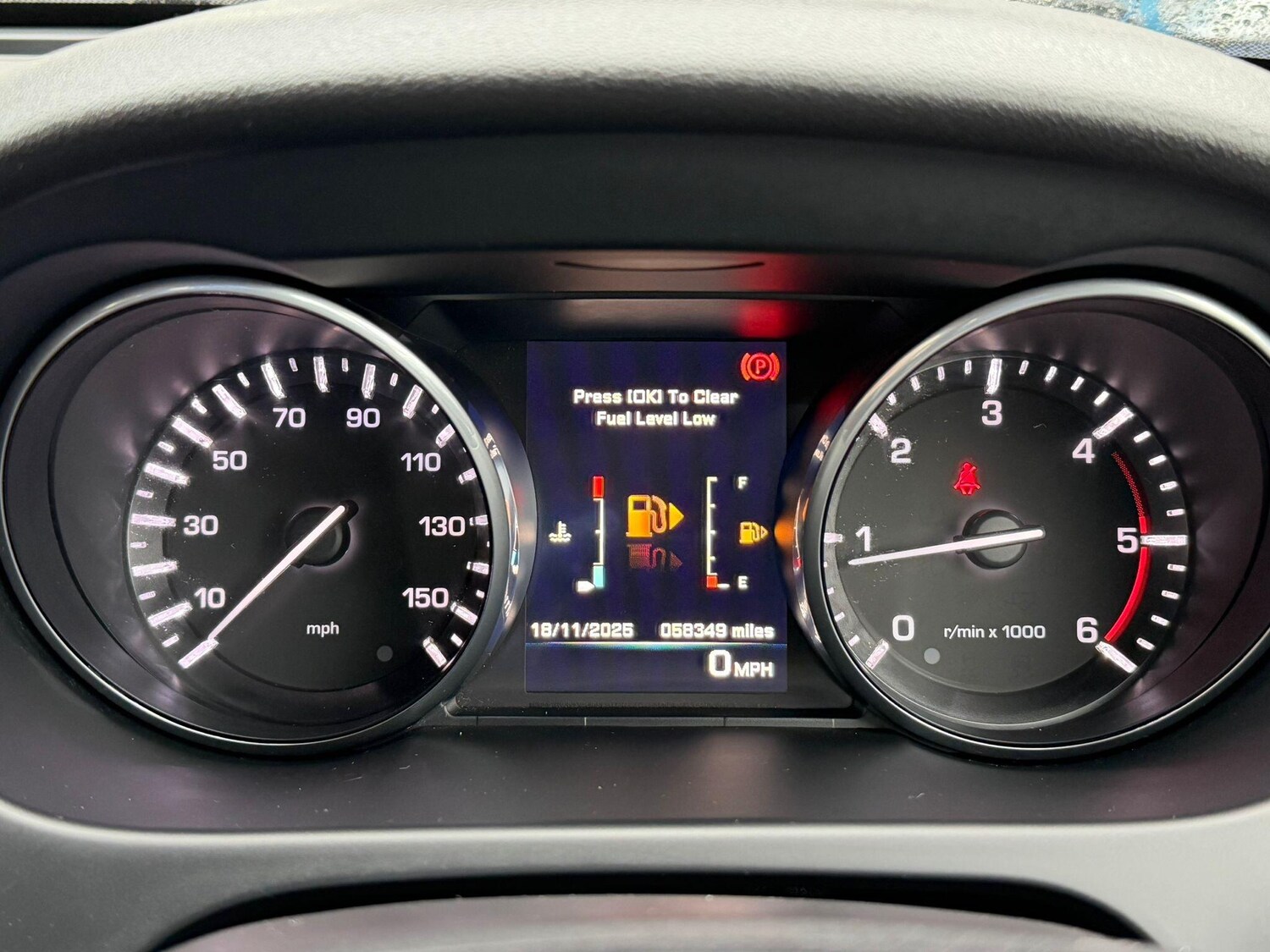 Used Land Rover Discovery Sport 2016 for sale - 76647592: Photo 23