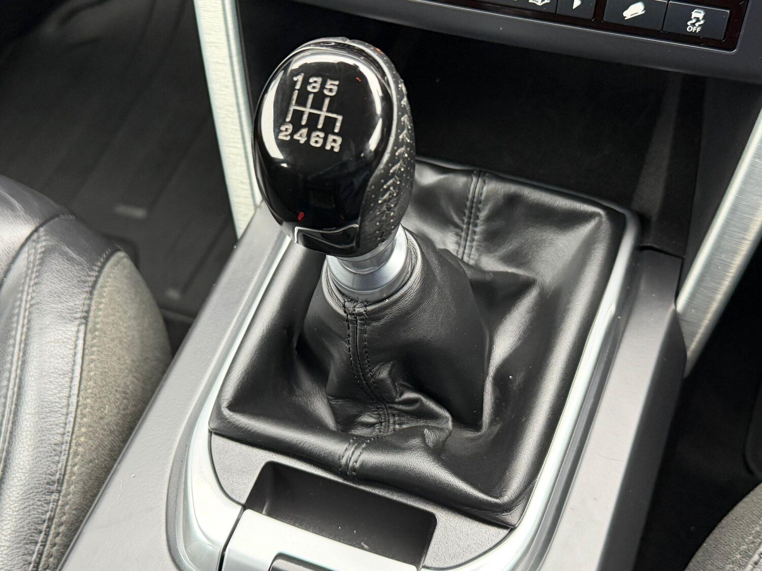 Used Land Rover Discovery Sport 2016 for sale - 76647592: Photo 6