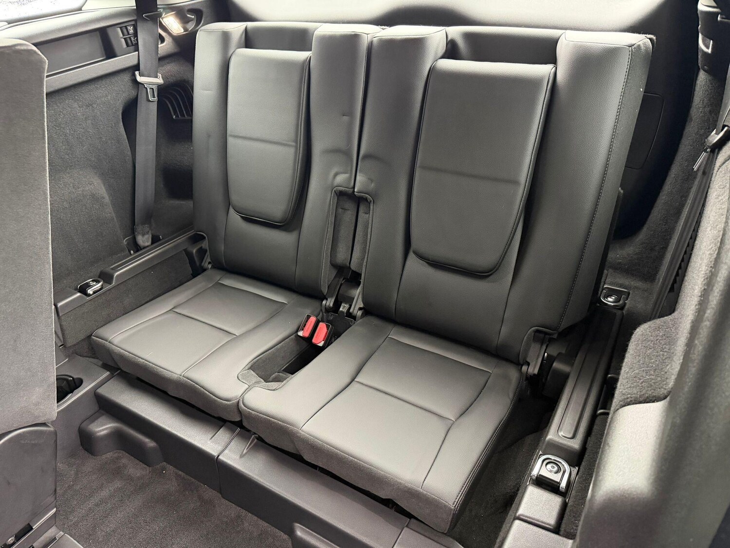 Used Land Rover Discovery Sport 2016 for sale - 76647592: Photo 9