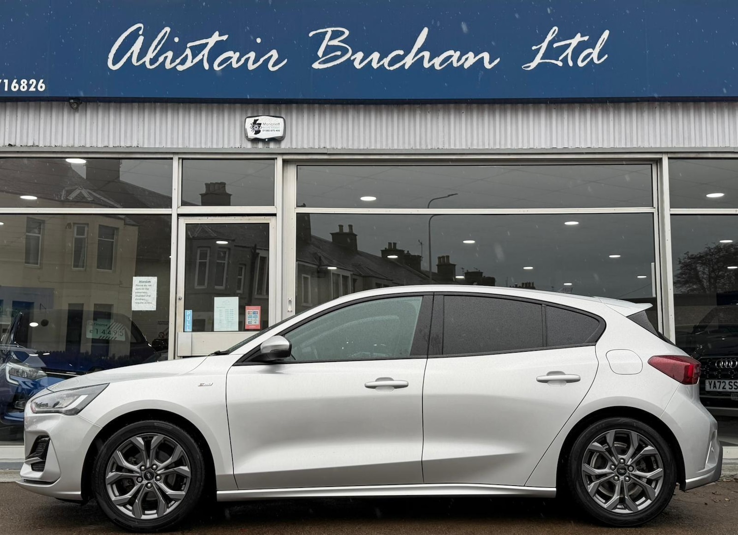 Used Ford Focus for sale - 77909476: Photo 2