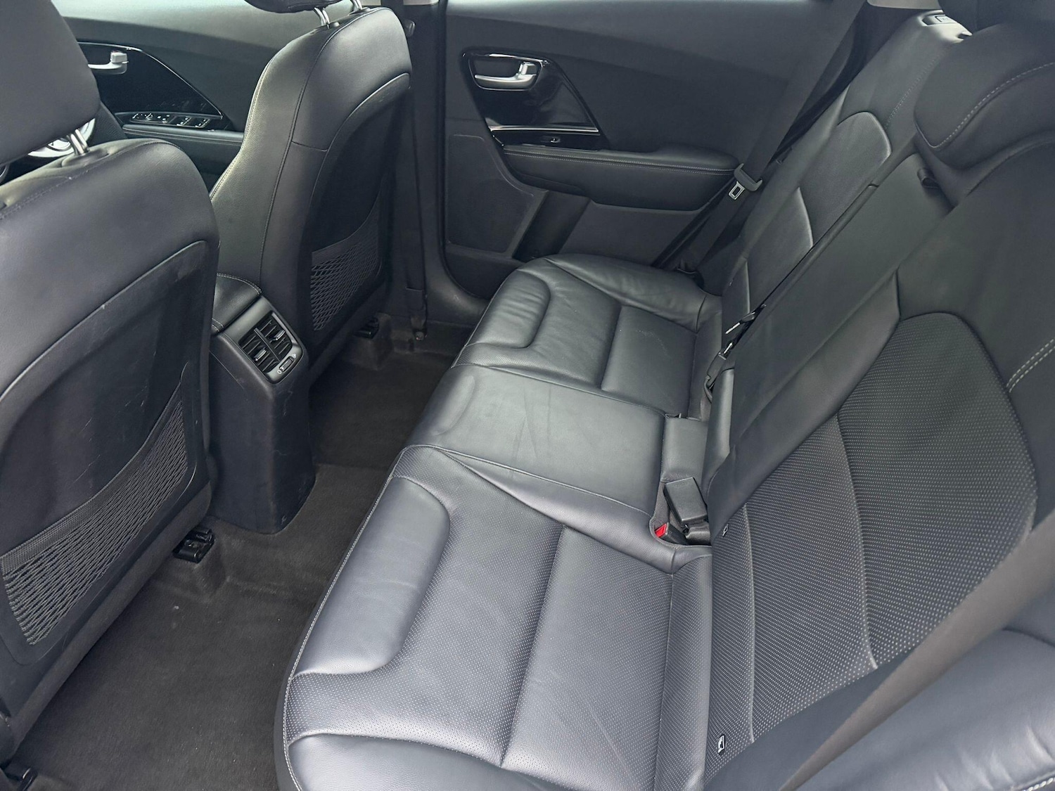 Used Kia Niro 2016 for sale - 77387383: Photo 11