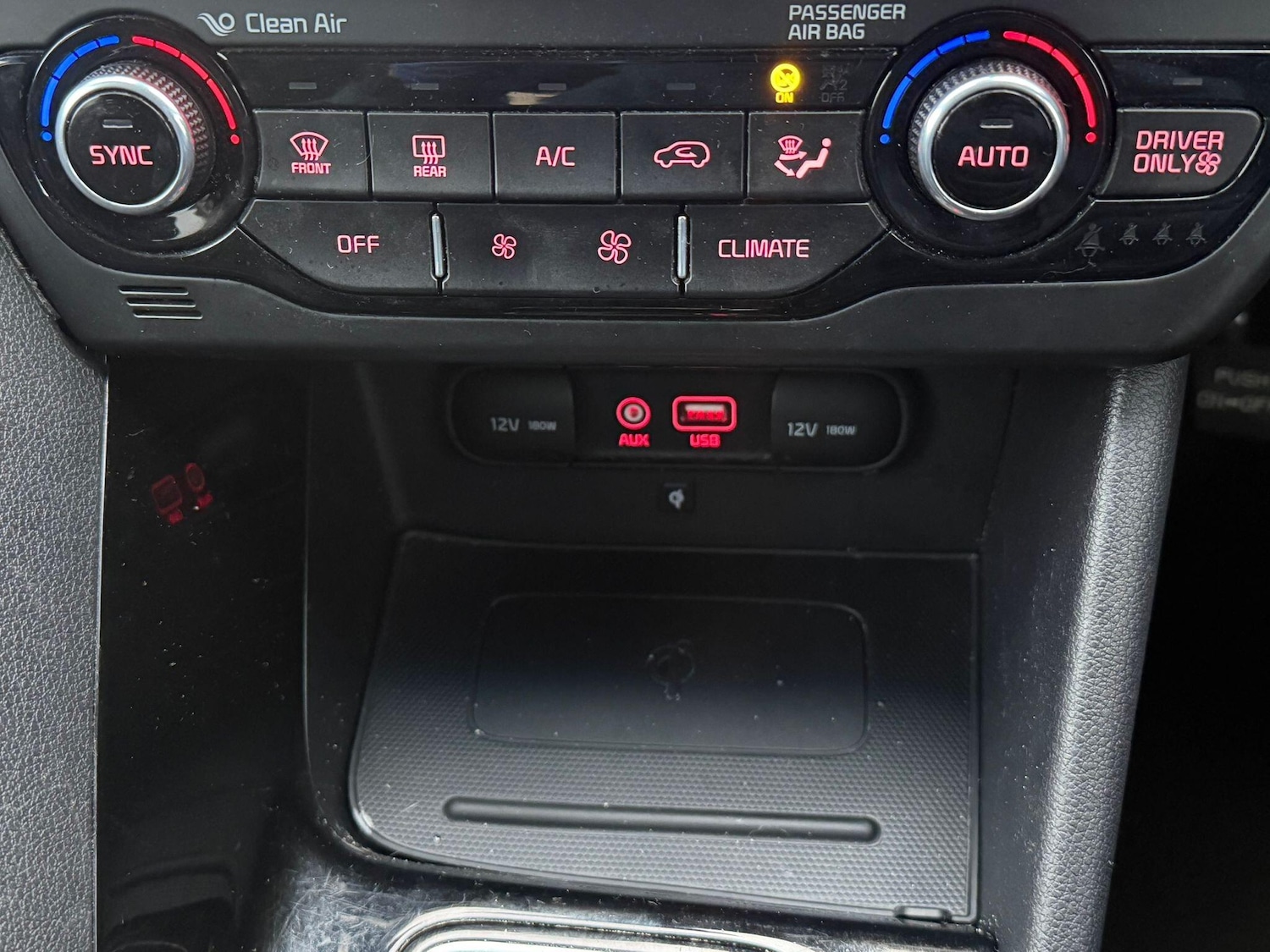 Used Kia Niro 2016 for sale - 77387383: Photo 12