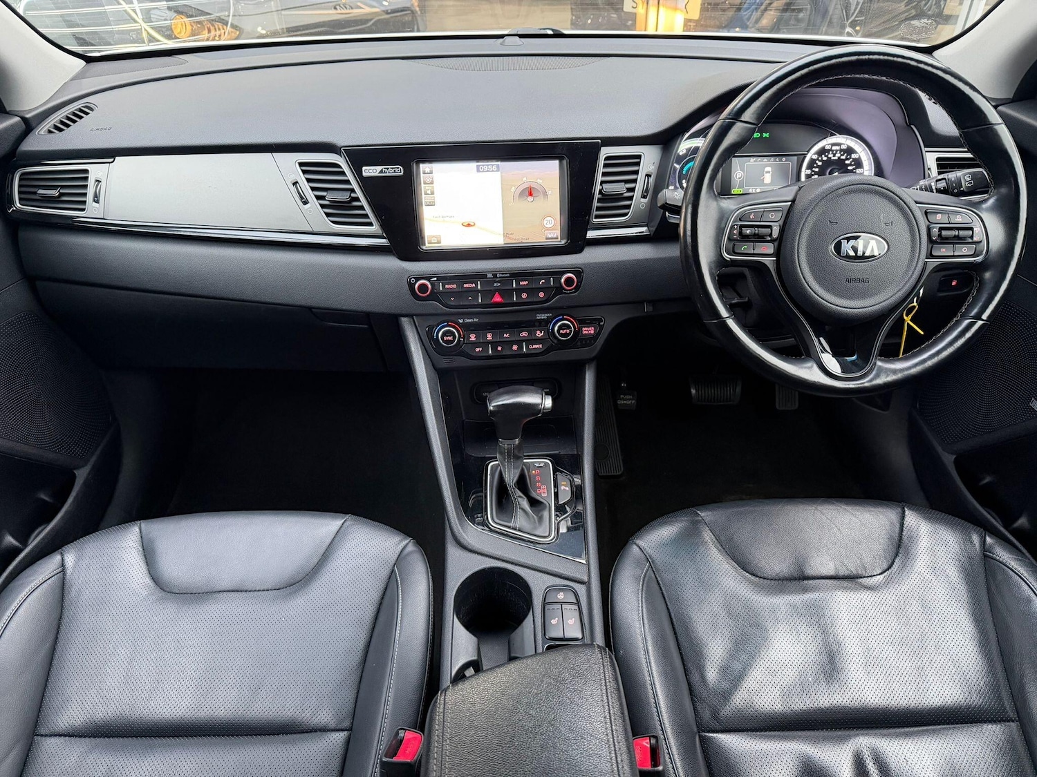 Used Kia Niro 2016 for sale - 77387383: Photo 8