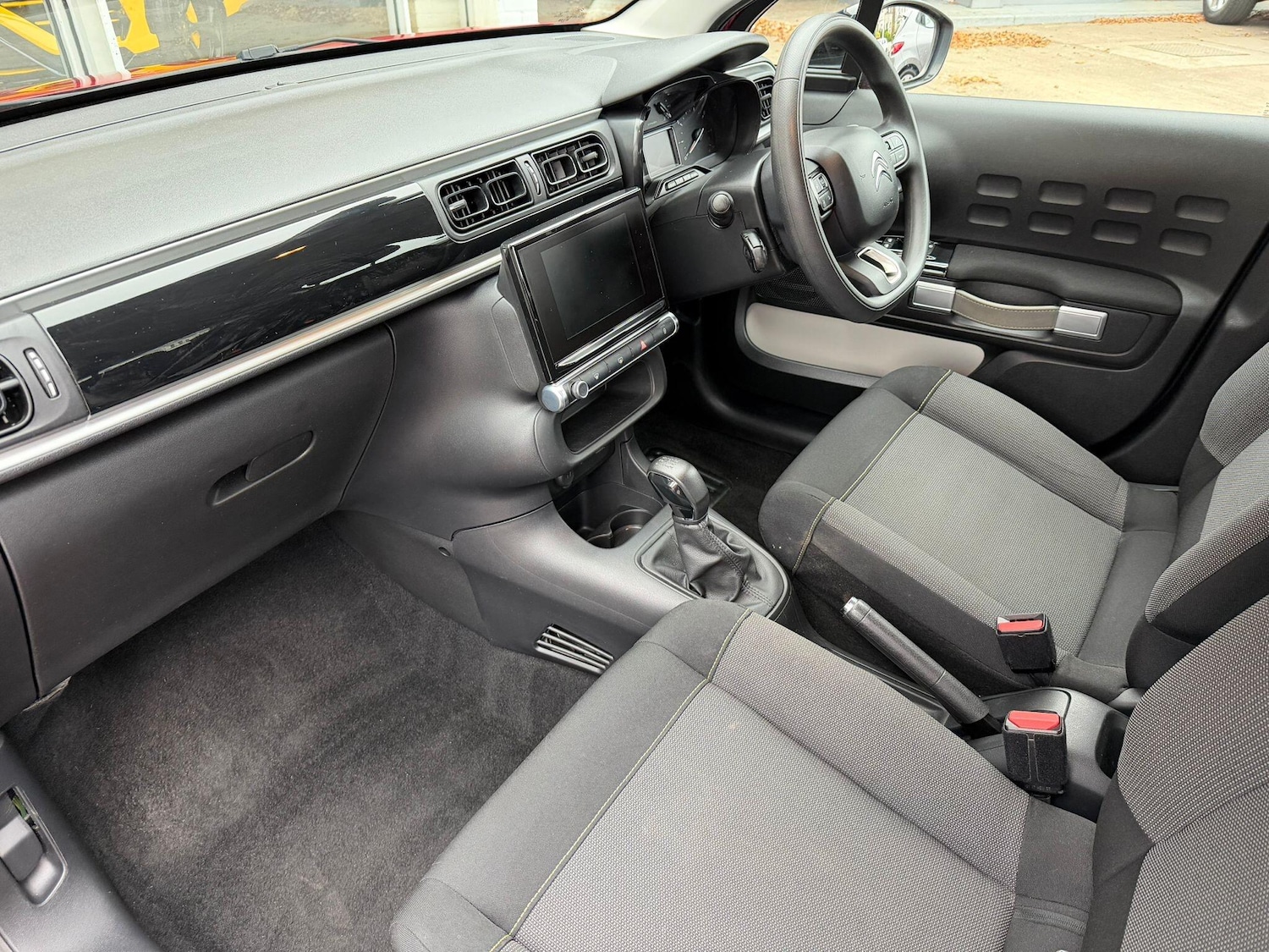 Used Citroen C3 2017 for sale - 76647506: Photo 24