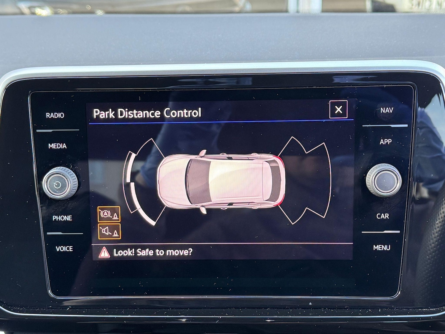 Used Volkswagen T-Roc 2022 for sale - 76647523: Photo 20